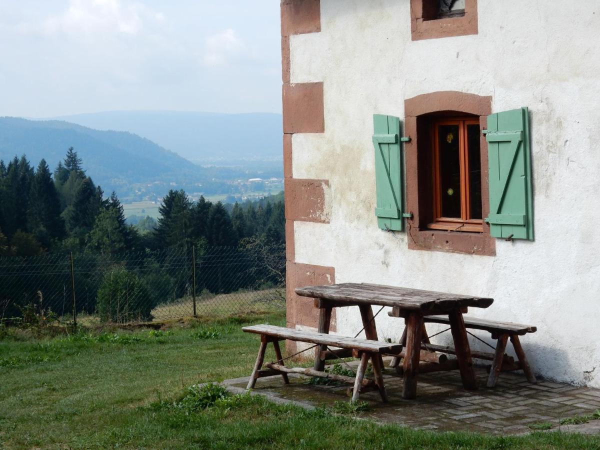 Charming Holiday Home Near The Ski Slopes Vagney Экстерьер фото